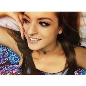 Meet your Posher, Layla